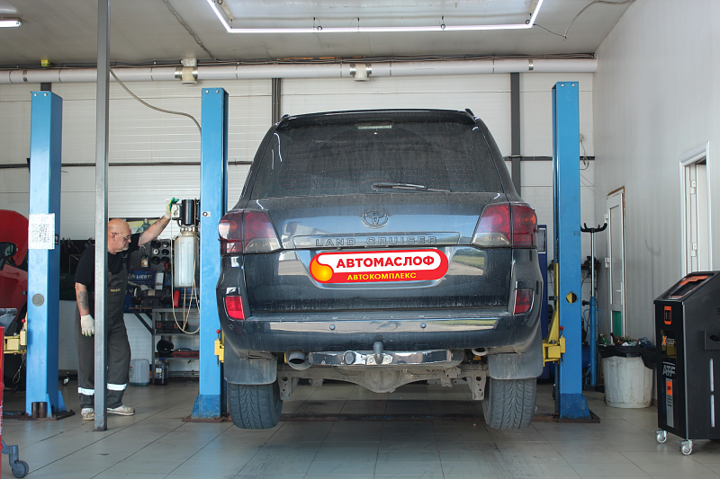 Автомобиль